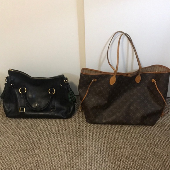 Dooney and Bourke Florentine Satchel - Medium - Picture 7 of 7